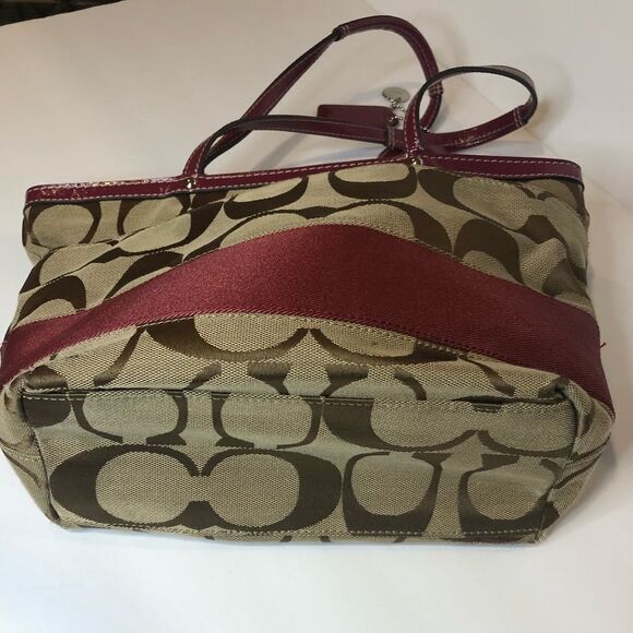 Coach maroon burgundy top zip shoulder bag - Picture 3 of 15